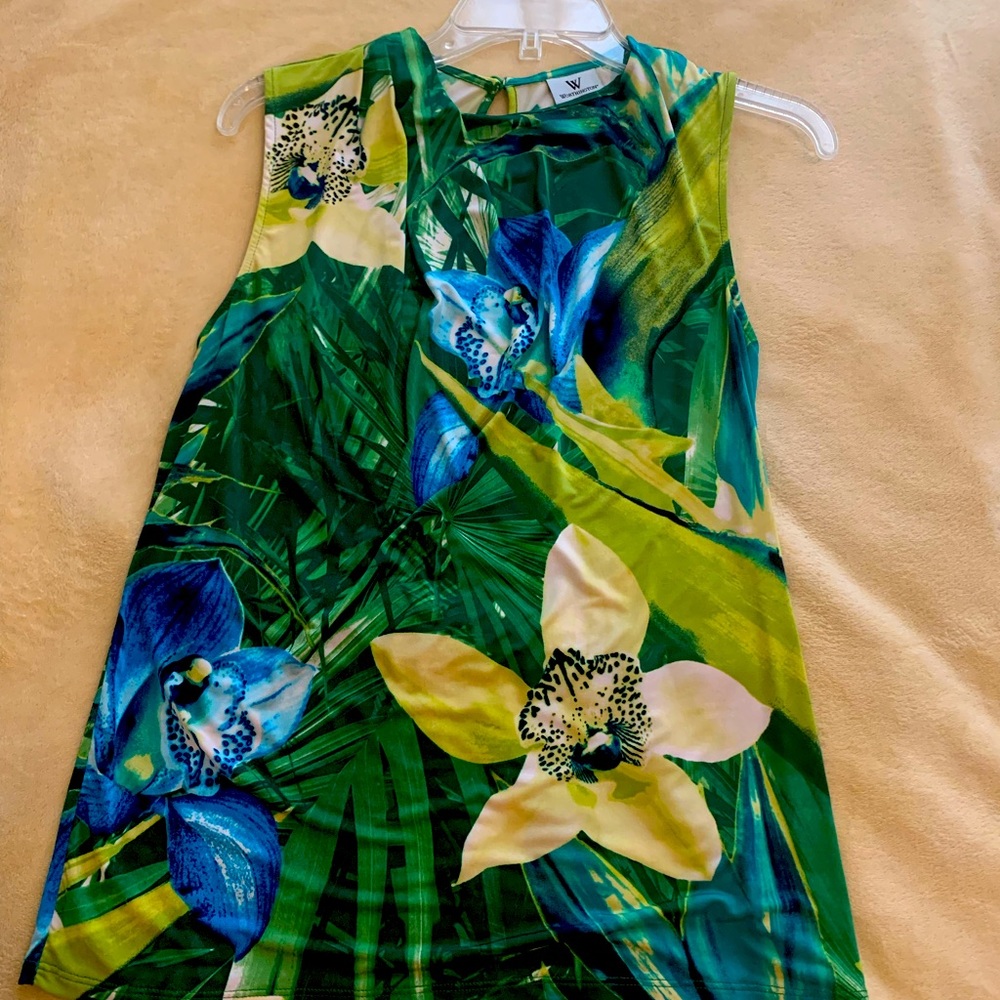 Sleeveless Blouse